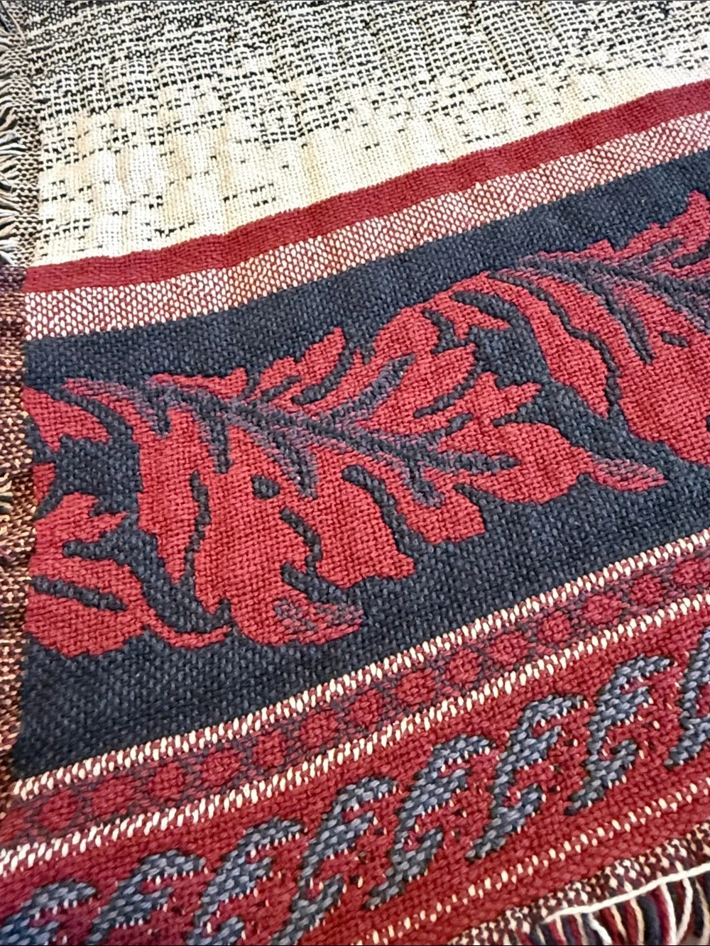 Vintage Cottagecore 100% Thick Cotton Tapestry Style Fringed Throw, 65”x48”
